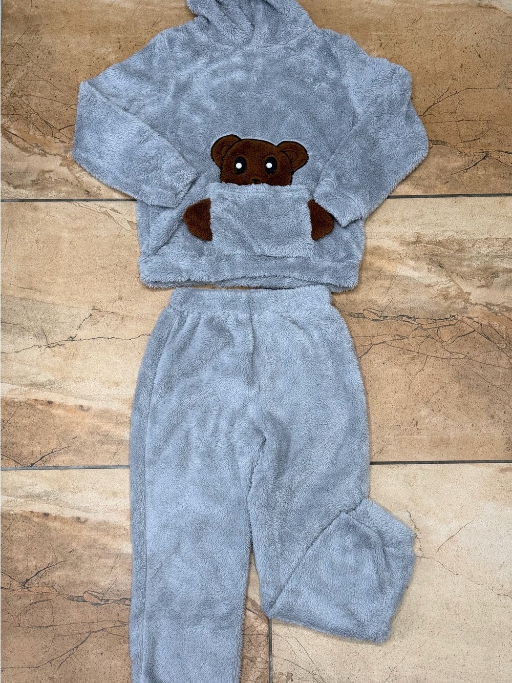 SHEIN Gray Plush Bear Hooded Kids Pajama Set